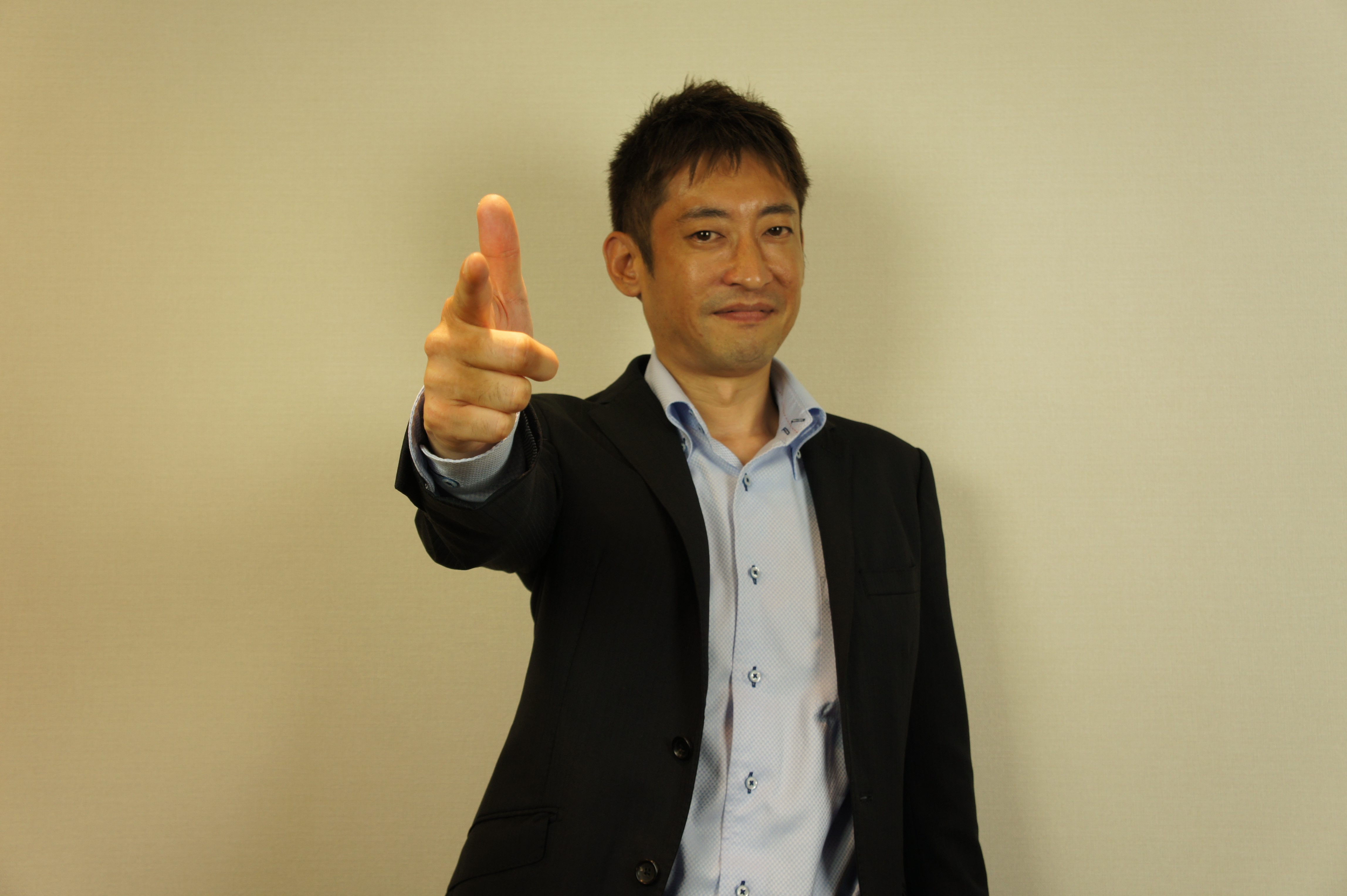 山口孝志
